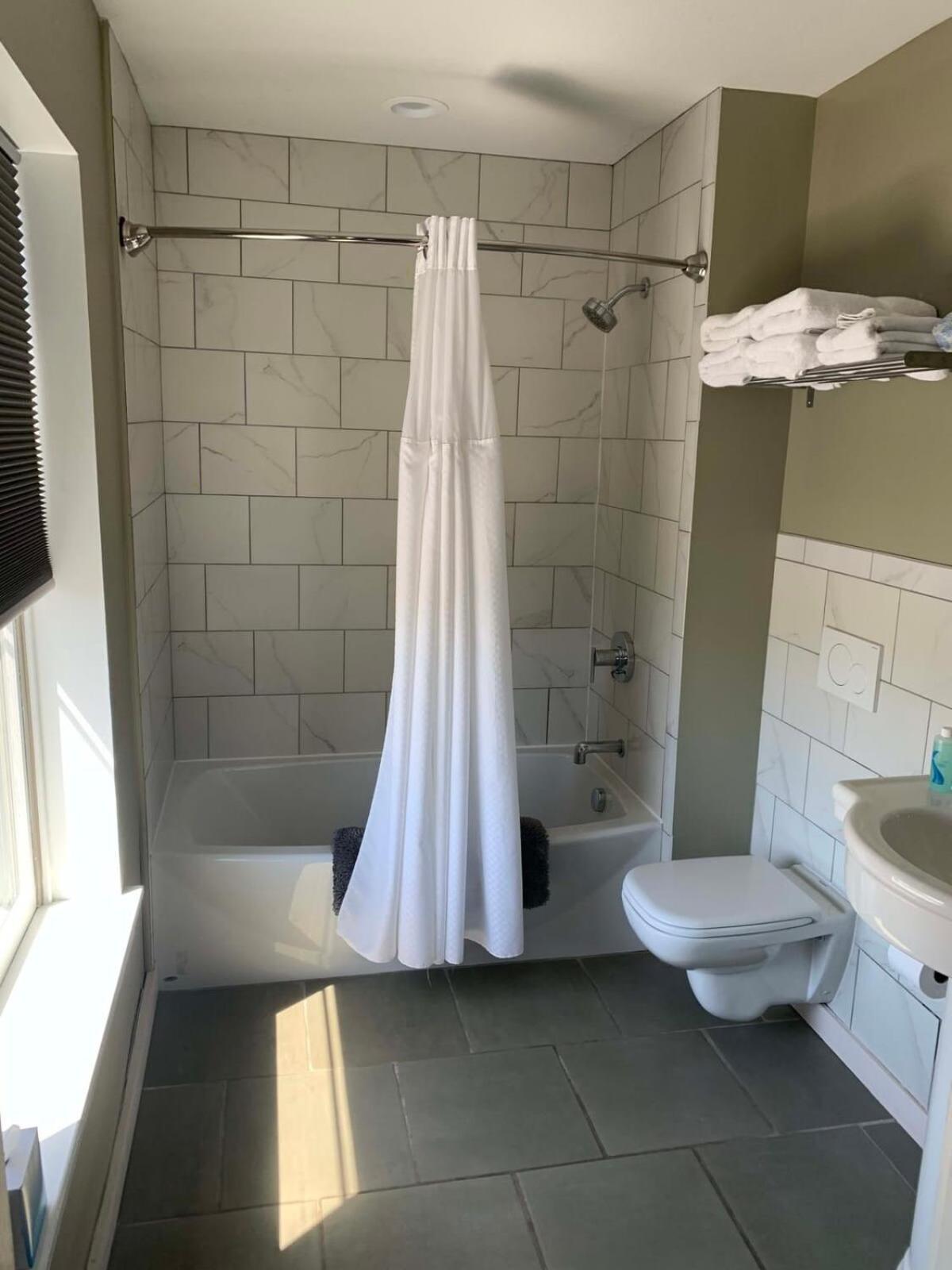Northport Inn Boutique Hotel Room 8 المظهر الخارجي الصورة